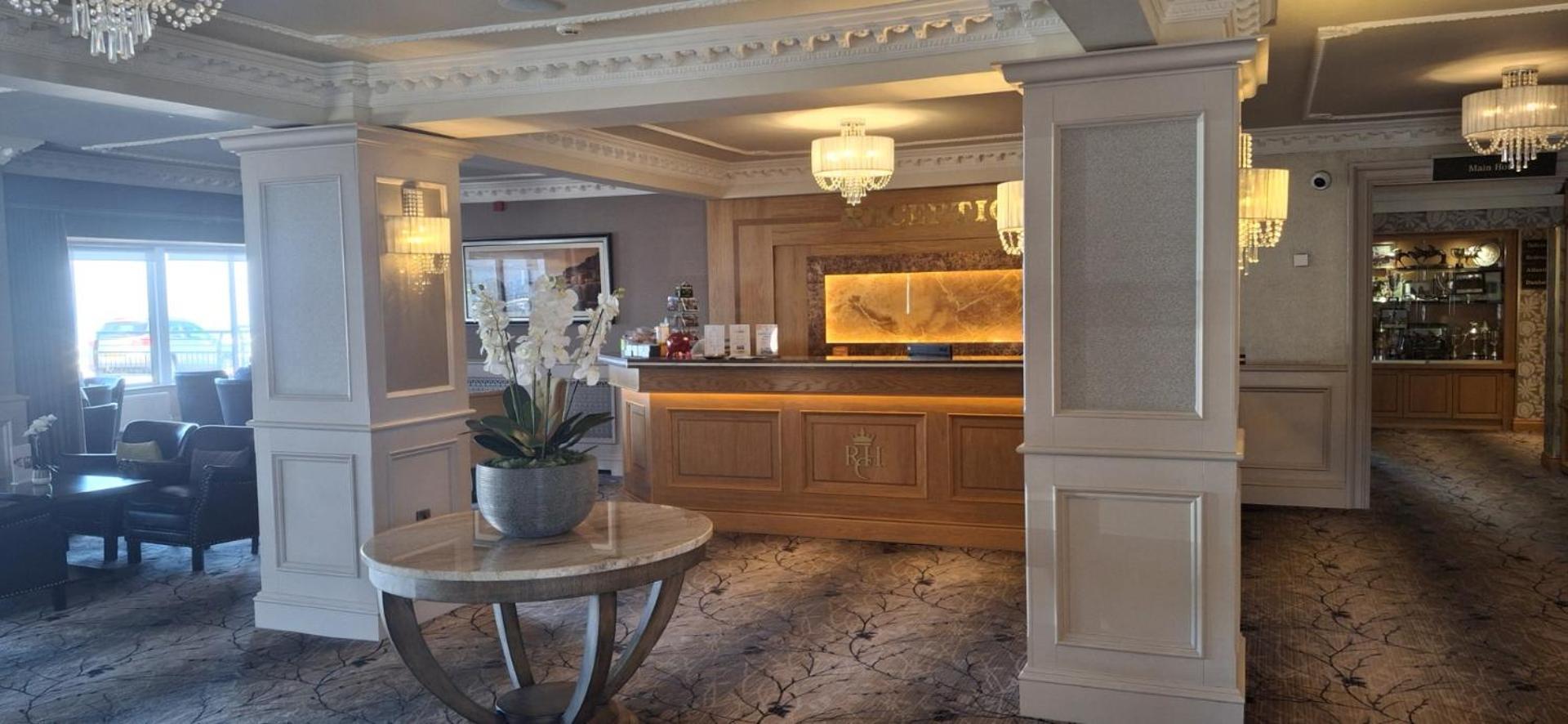 Royal Court Hotel Portrush Luaran gambar